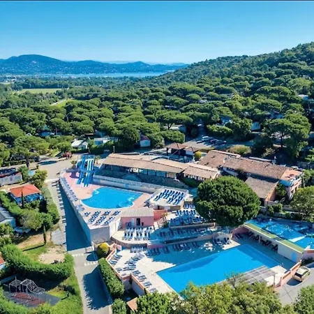 Campsite Mobil-home Confort A Golfe De Saint-tropez