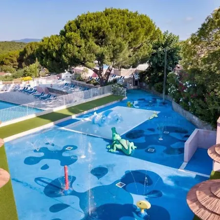 キャンプ場 Mobil-home Confort A Golfe De Saint-tropez